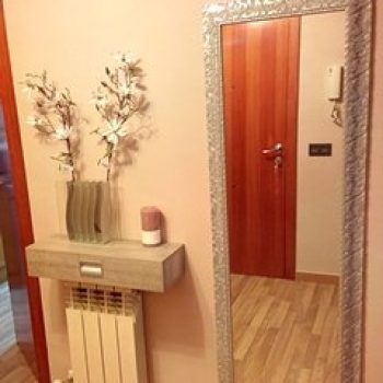 (2)